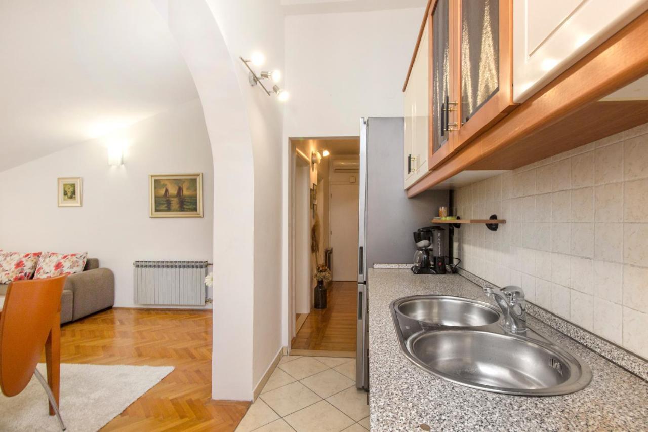 Luka Apartment Sibenik Luaran gambar