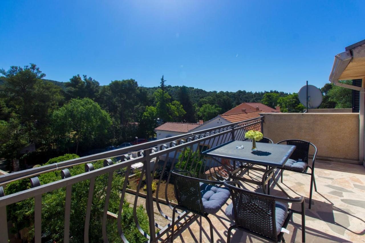 Luka Apartment Sibenik Luaran gambar