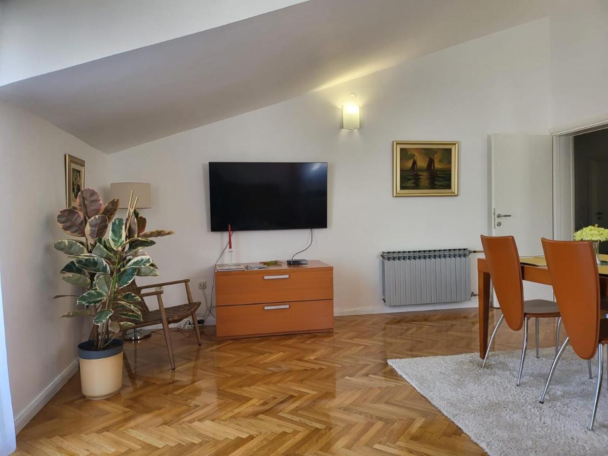 Luka Apartment Sibenik Luaran gambar