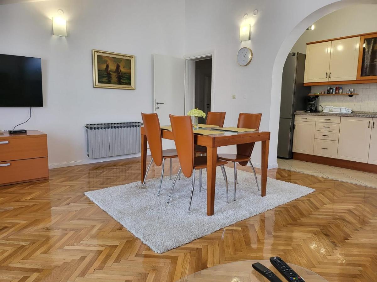 Luka Apartment Sibenik Luaran gambar