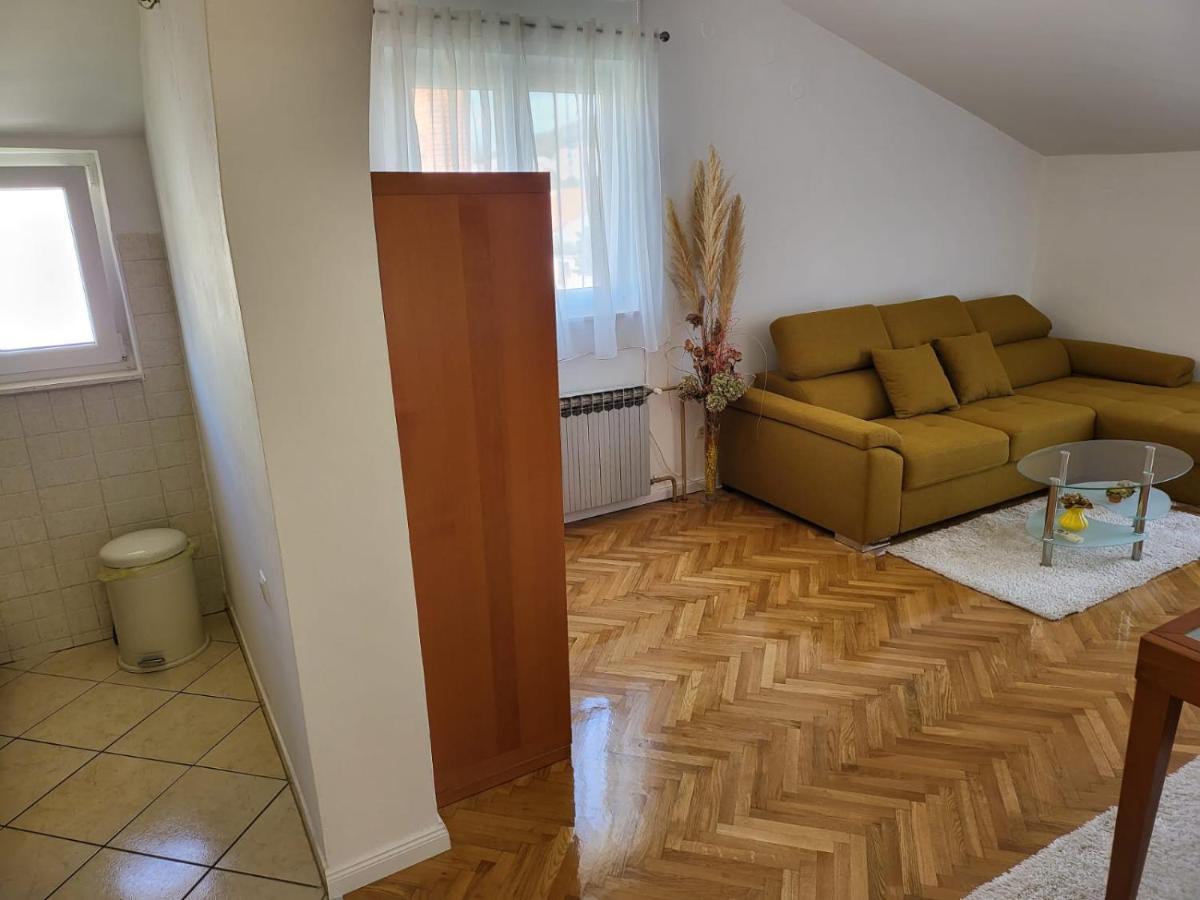 Luka Apartment Sibenik Luaran gambar
