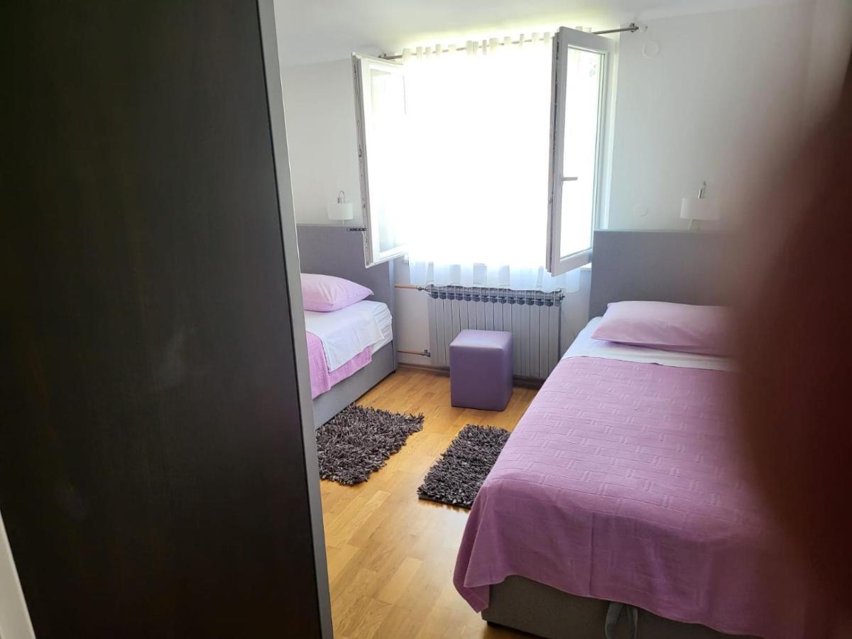 Luka Apartment Sibenik Luaran gambar